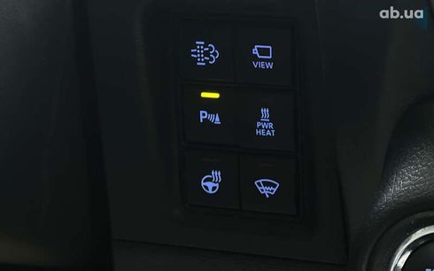 Toyota Land Cruiser Prado 2020 - фото 18