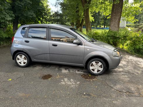 Chevrolet Aveo 2006 серый - фото 4