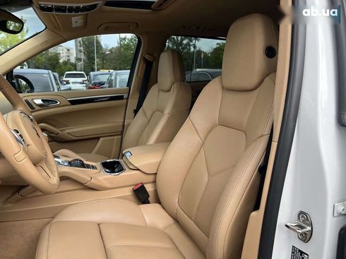 Porsche Cayenne 2014 - фото 22