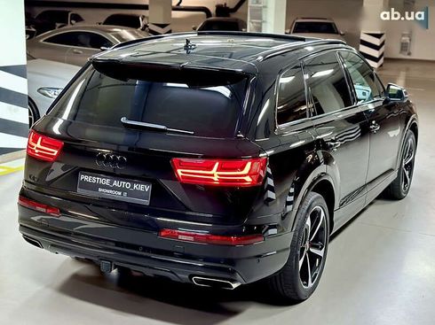 Audi Q7 2018 - фото 16