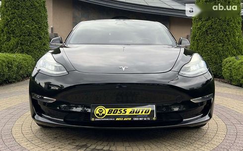 Tesla Model 3 2019 - фото 2