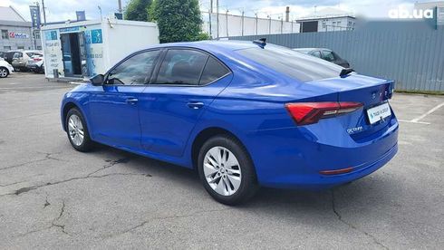 Skoda Octavia 2020 - фото 16