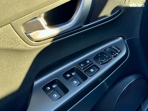 Hyundai Kona Electric 2023 - фото 20