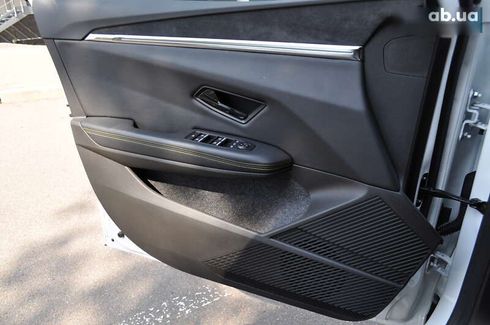 Renault Megane 2023 - фото 18