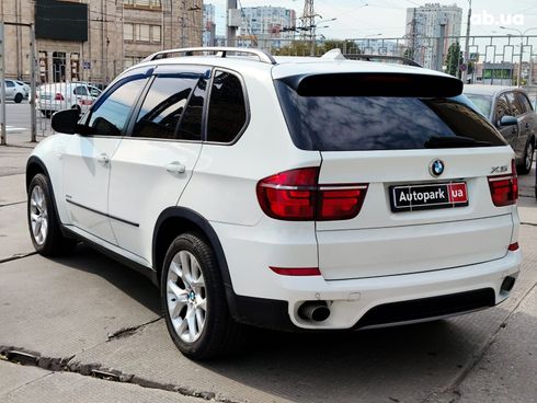 BMW X5 2011 белый - фото 4