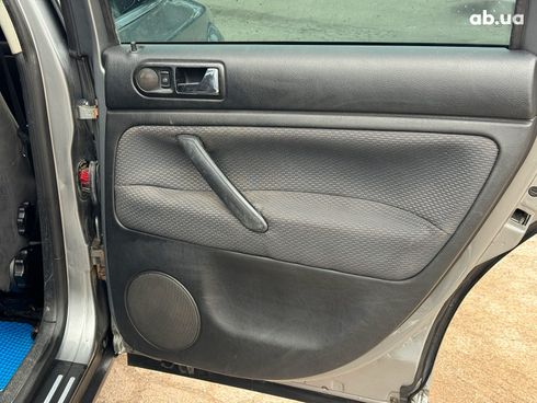 Volkswagen Passat 2001 серый - фото 20