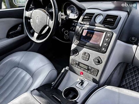 Maserati Quattroporte 2005 - фото 27