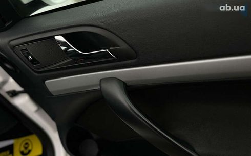 Skoda Octavia 2012 - фото 17