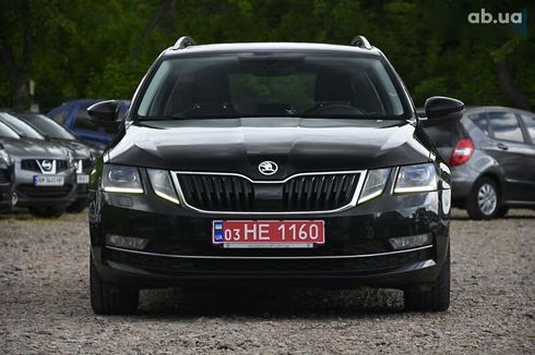 Skoda Octavia 2019 - фото 4