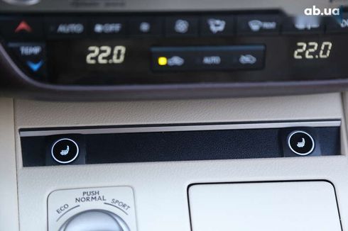 Lexus ES 2016 - фото 20