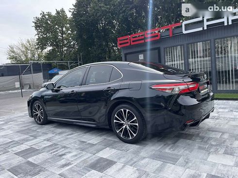 Toyota Camry 2017 - фото 17