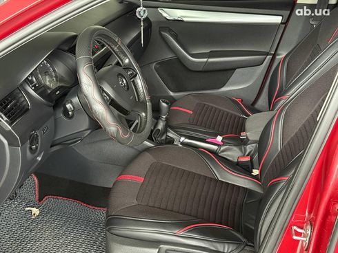 Skoda Octavia 2013 красный - фото 9