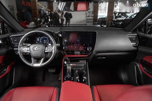 Lexus NX 2022 - фото 25