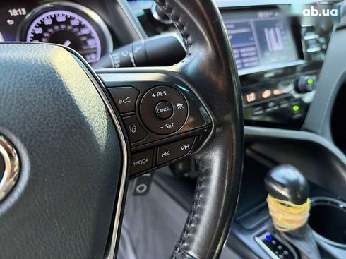 Toyota Camry 2020 - фото 20