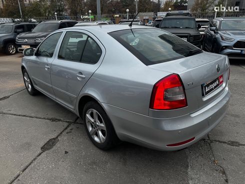 Skoda octavia a5 2011 серый - фото 4