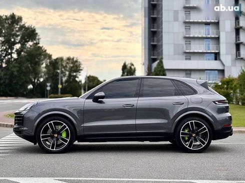 Porsche Cayenne 2024 - фото 22