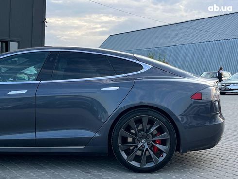 Tesla Model S 2019 серый - фото 10