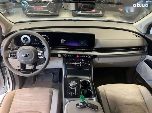 Kia Carnival 2021 - фото 21