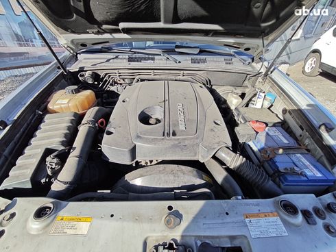 SsangYong Rexton 2010 серебристый - фото 20