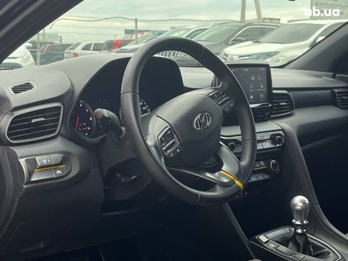 Hyundai Veloster 2018 черный - фото 16