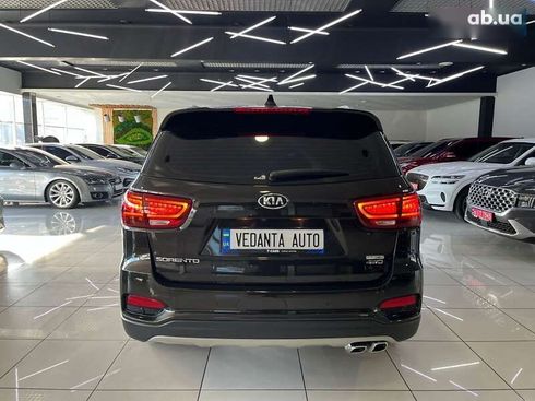 Kia Sorento 2018 - фото 5