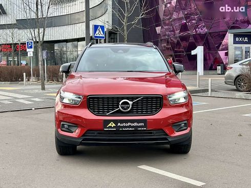 Volvo XC40 2022 - фото 5