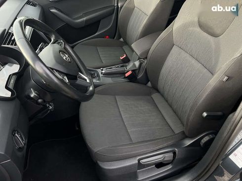 Skoda Octavia 2019 - фото 28