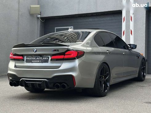 BMW M5 2019 - фото 17