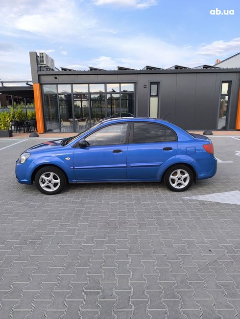 Kia Rio 2011 синий - фото 13