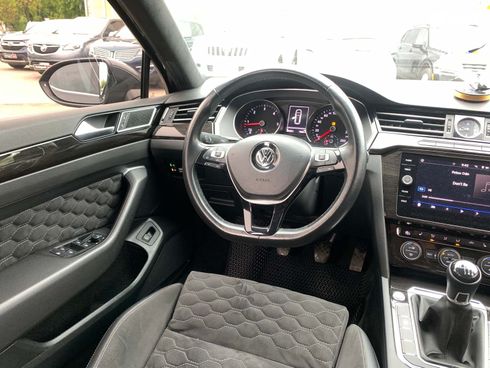 Volkswagen passat b8 2017 серый - фото 28