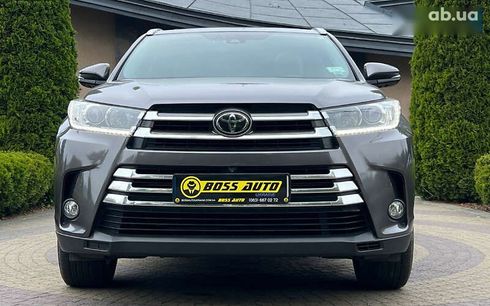 Toyota Highlander 2017 - фото 2