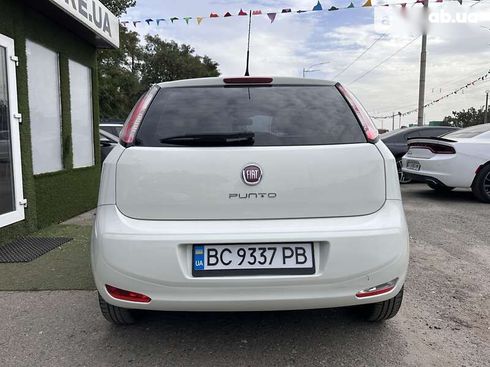 Fiat grande punto 2012 - фото 8