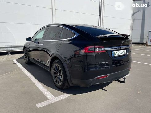 Tesla Model X 2018 - фото 6