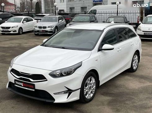 Kia Cee'd 2022 - фото 7