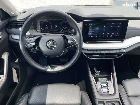 Skoda Octavia 2020 - фото 12