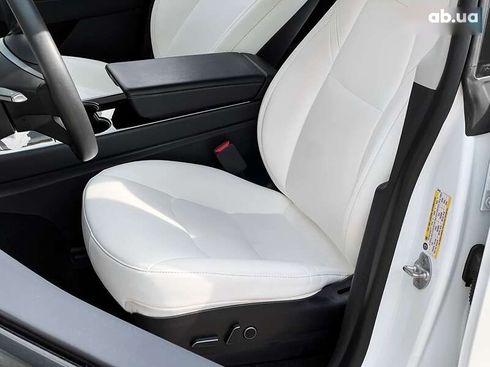 Tesla Model Y 2020 - фото 13