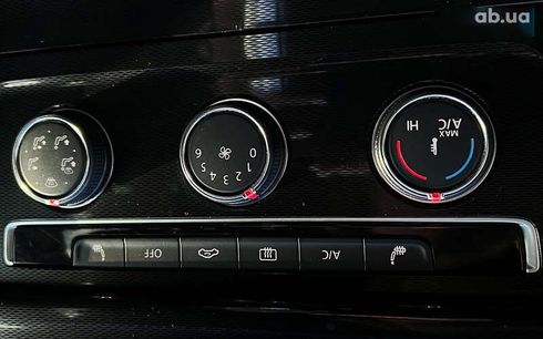 Volkswagen Golf GTI 2017 - фото 19