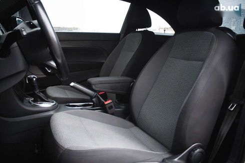 Volkswagen Beetle 2017 - фото 12