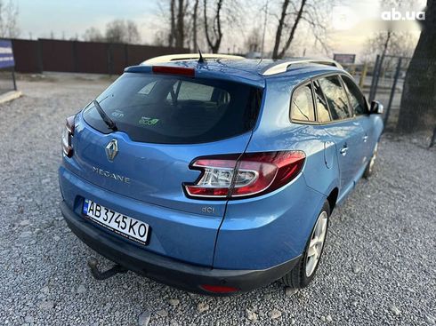 Renault Megane 2014 - фото 17