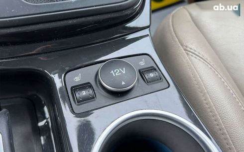 Ford Escape 2014 - фото 12