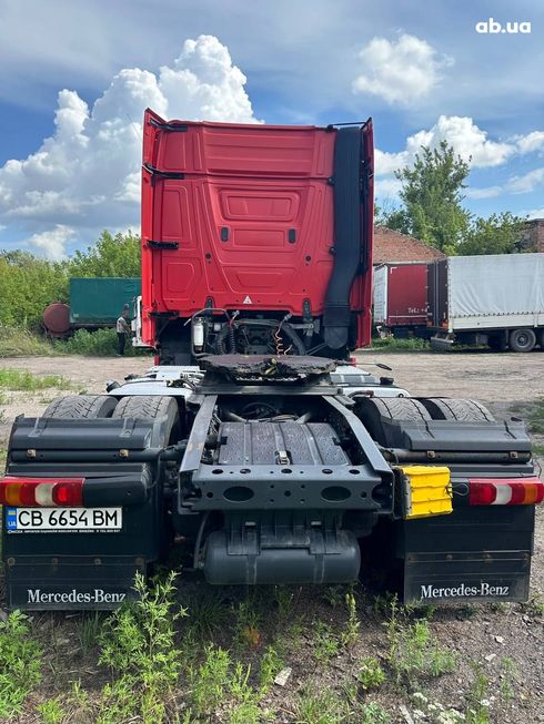 Mercedes-Benz Actros 2014 красный - фото 12