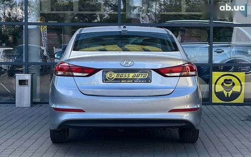 Hyundai Elantra 2016 - фото 5