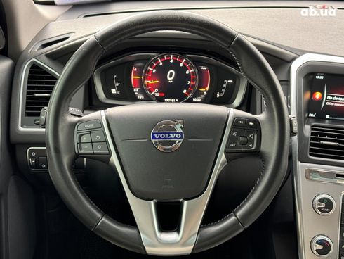 Volvo XC60 2016 черный - фото 30