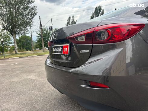 Mazda 3 2018 серый - фото 12
