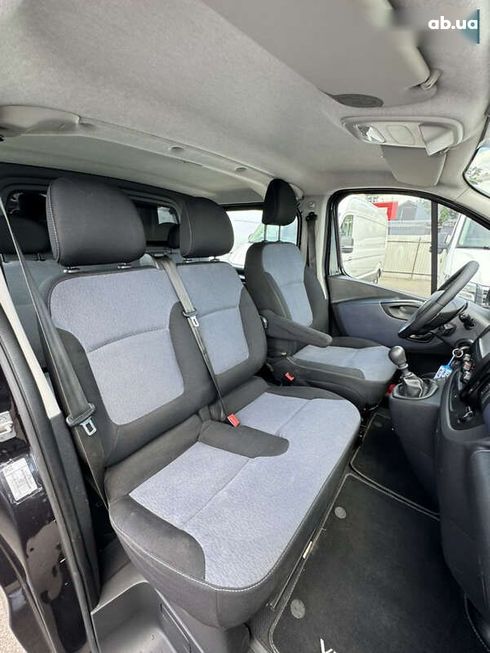 Opel Vivaro 2018 - фото 26