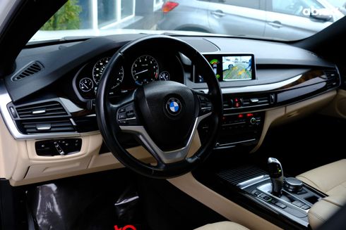 BMW X5 2018 белый - фото 6