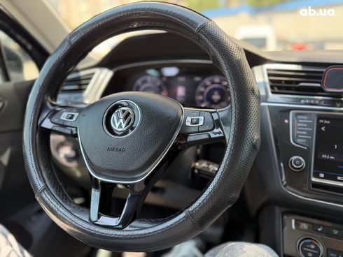 Volkswagen Tiguan 2017 черный - фото 33