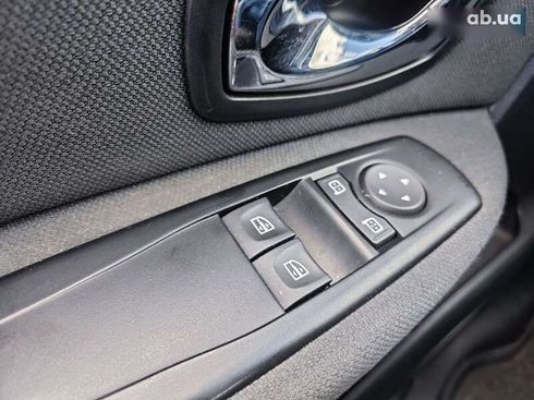 Renault Scenic 2012 - фото 16