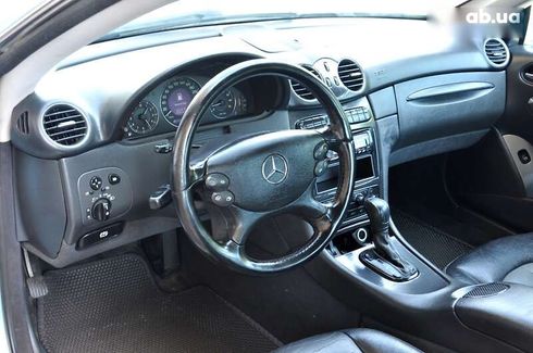 Mercedes-Benz CLK-Класс 2003 - фото 15