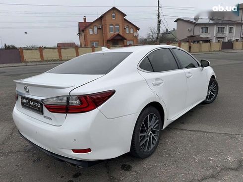 Lexus ES 2016 - фото 5